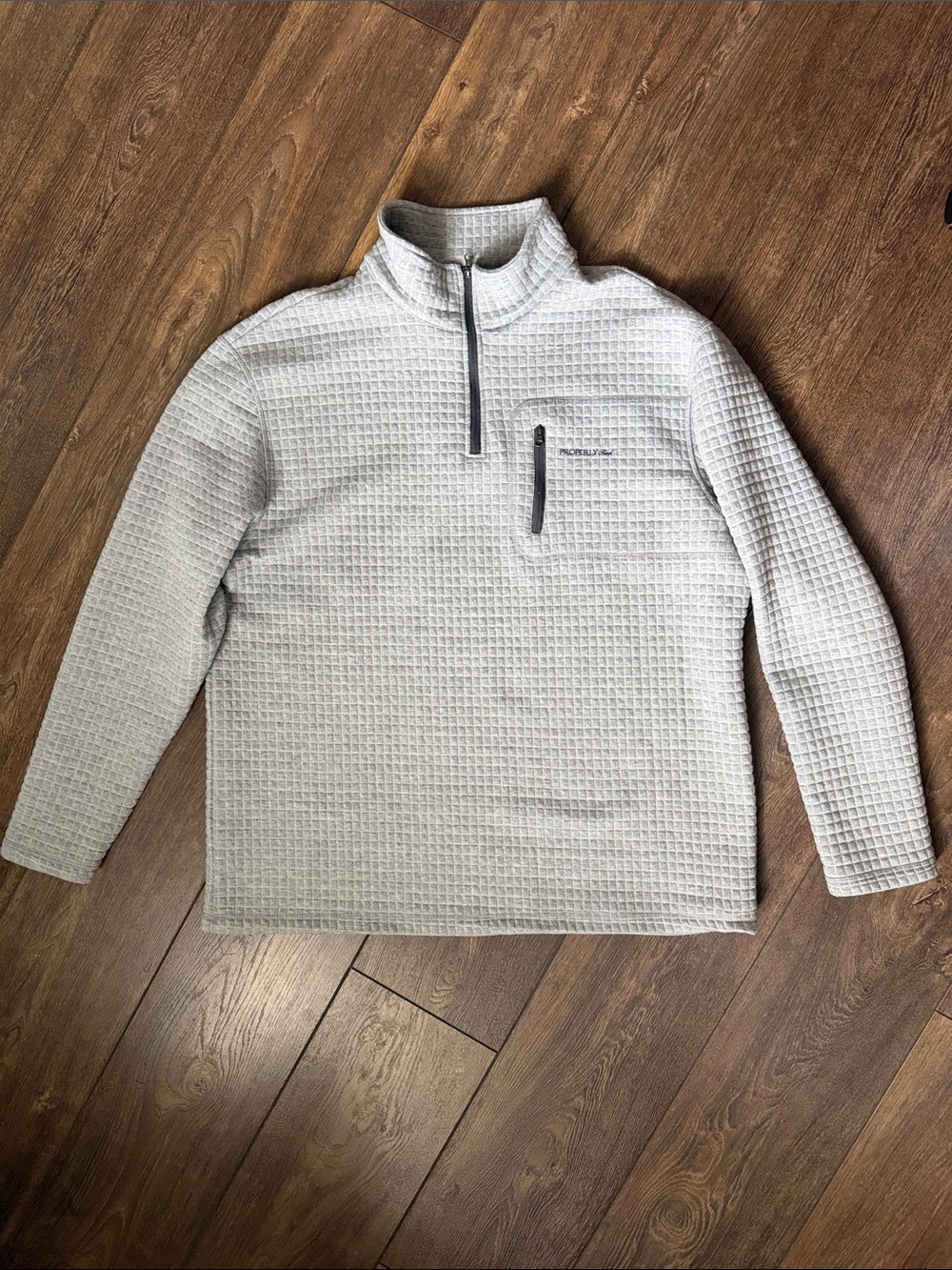 Properly Tied Delta Pullover, Size L